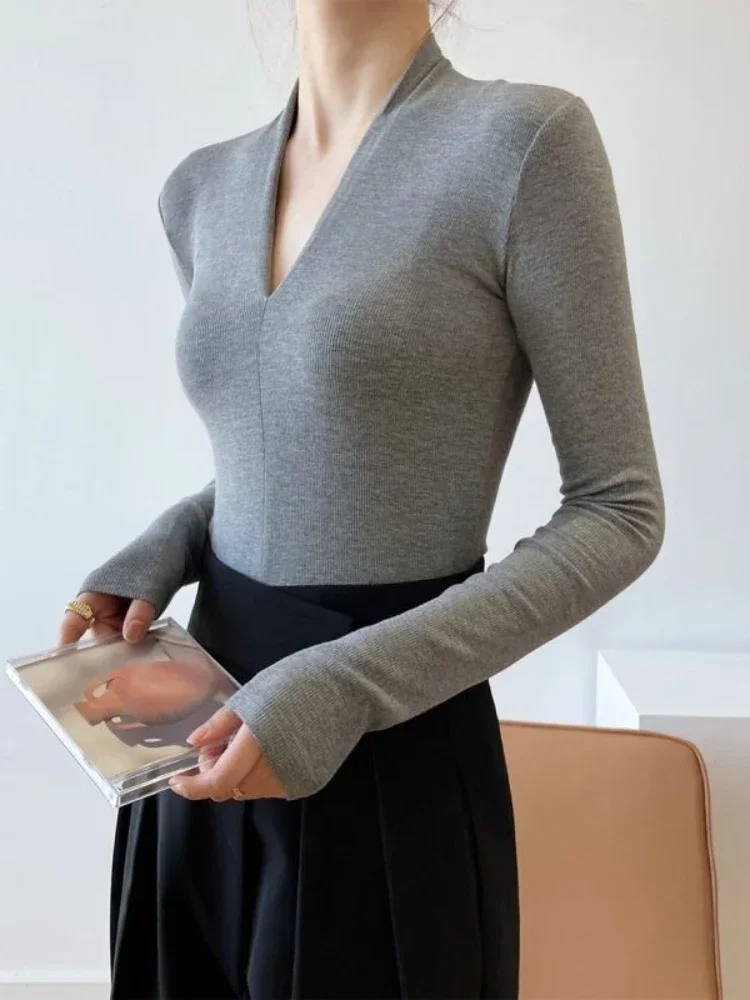 Beauty & Makeup Katia Di Paola Palermo - V-Ausschnitt Slim-Fit Langarm-Oberteil, Elegante Damenblusen, Einfarbige