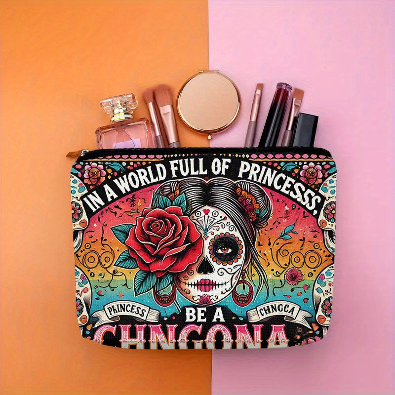 Beauty Makeup Women - Eine Kosmetiktasche mit Blumen- und Totenkopf-Motiv