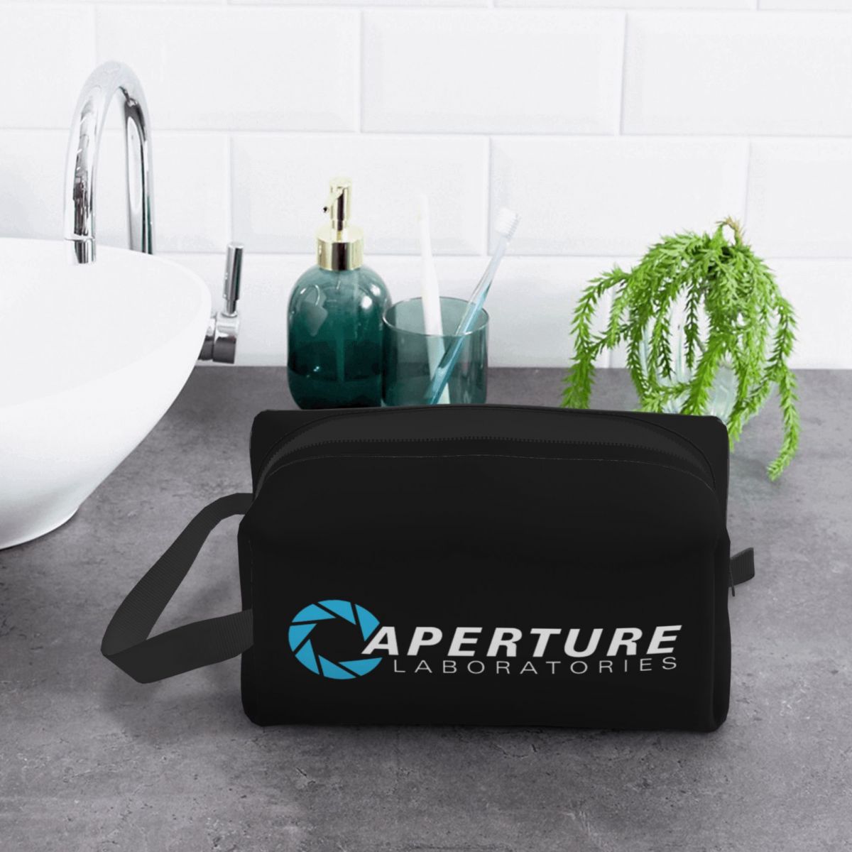 Aperture Science Laboratories  – Beauty Lab Makeup Bewertung und Preis